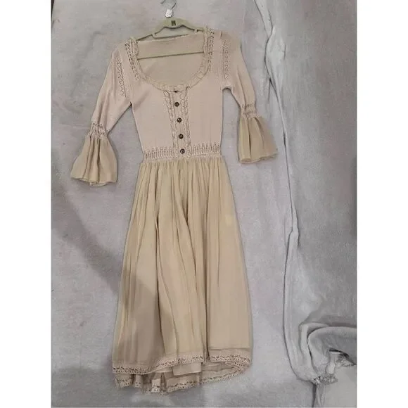 Women’s cream long sleeve dress size M - Picture 2 of 11